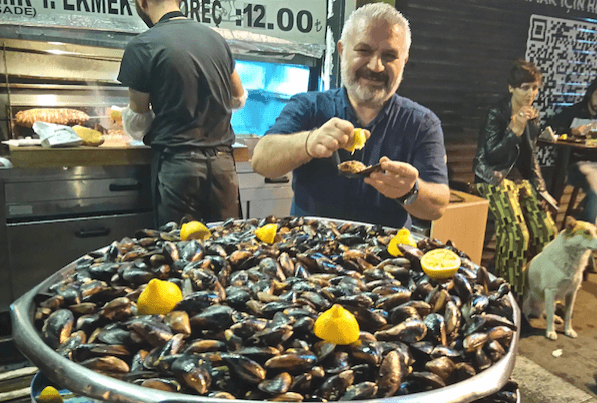 Midye dolmasi
